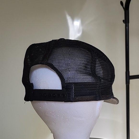 Black and Gold Trucker Hat - Picture 3 of 5